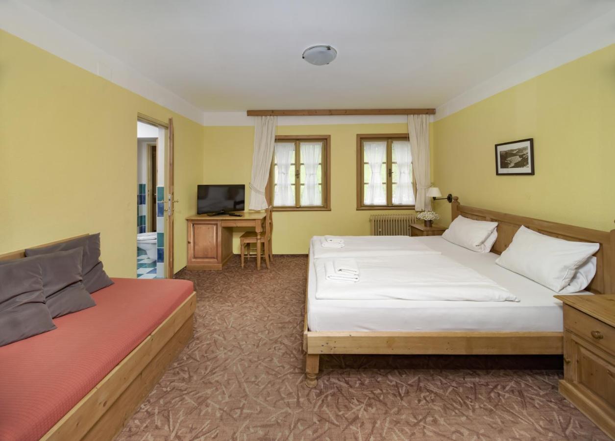 Alpsky Hotel Špindlerŭv Mlýn Eksteriør bilde