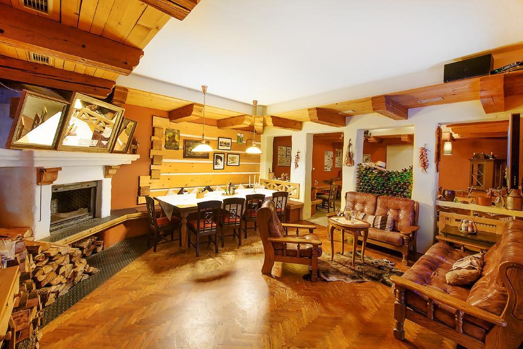 Alpsky Hotel Špindlerŭv Mlýn Eksteriør bilde